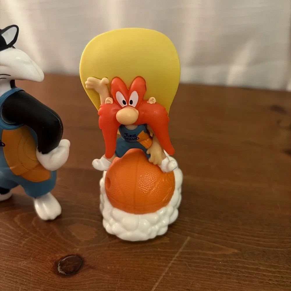 Lot Of 2 McDonald's Happy Meal Toy Space Jam 2020 Yosemite Sam Sylvester The Cat